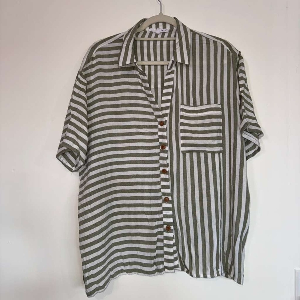 Jane+Delancey Women's Sz XL Button Up Shirt Olive Striped Soft Breezy Casual Top